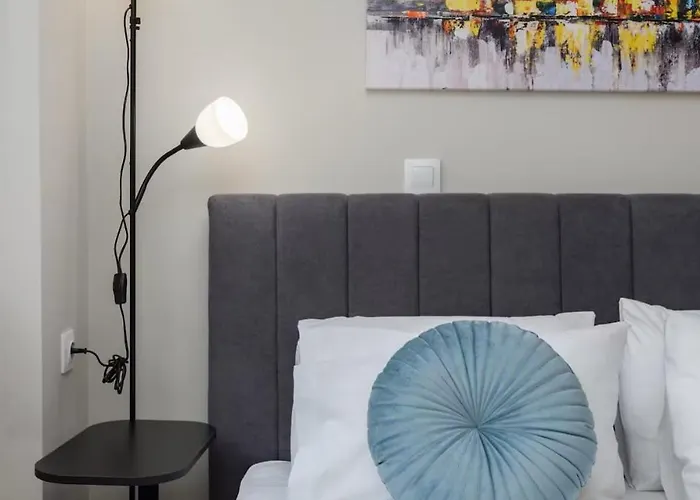Ladadika Urban Two Bedroom *