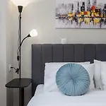 Ladadika Urban Two Bedroom *